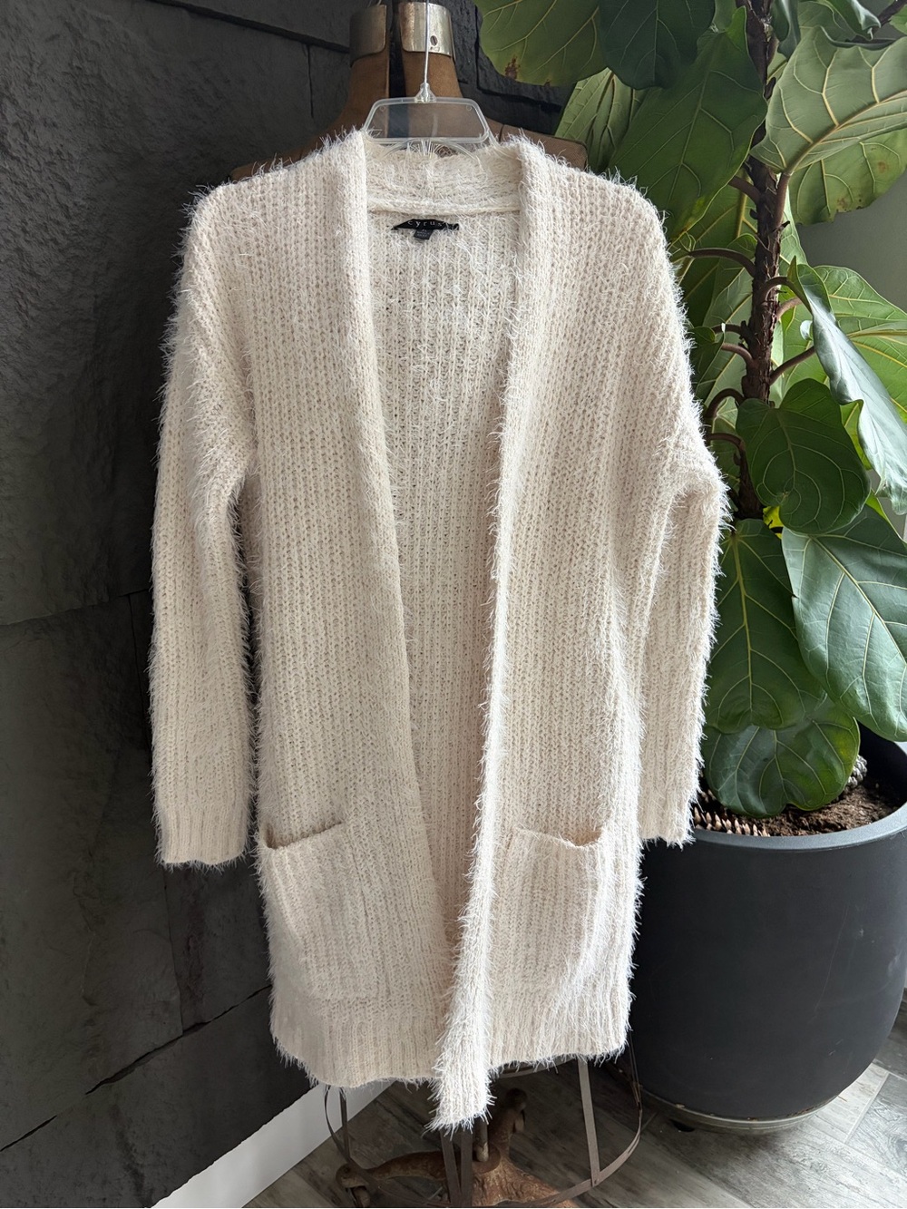 Cyrus Cream Fuzzy Open-Front Women's Cardigan